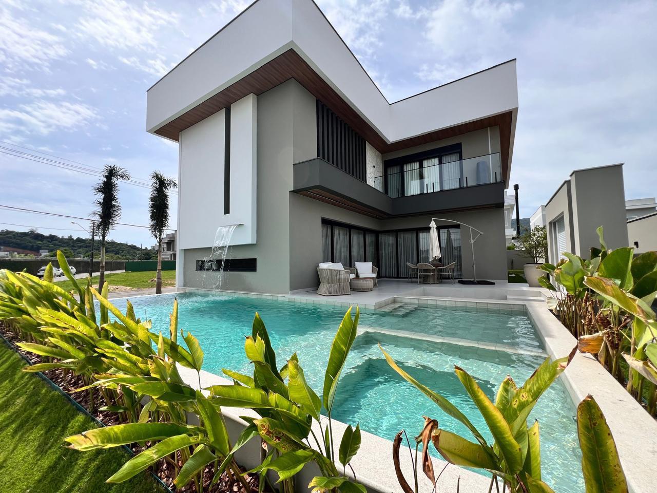 043e1b2a-588b-4c56-b51d-62f3f9765215