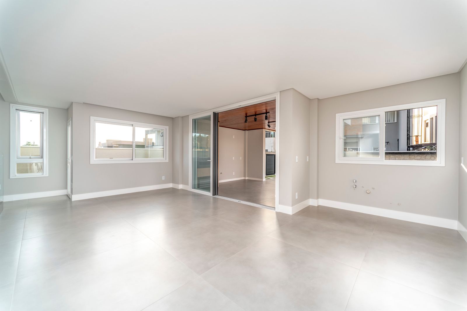 2b1d0819-9974-4fb4-ac42-f51ed4401c38