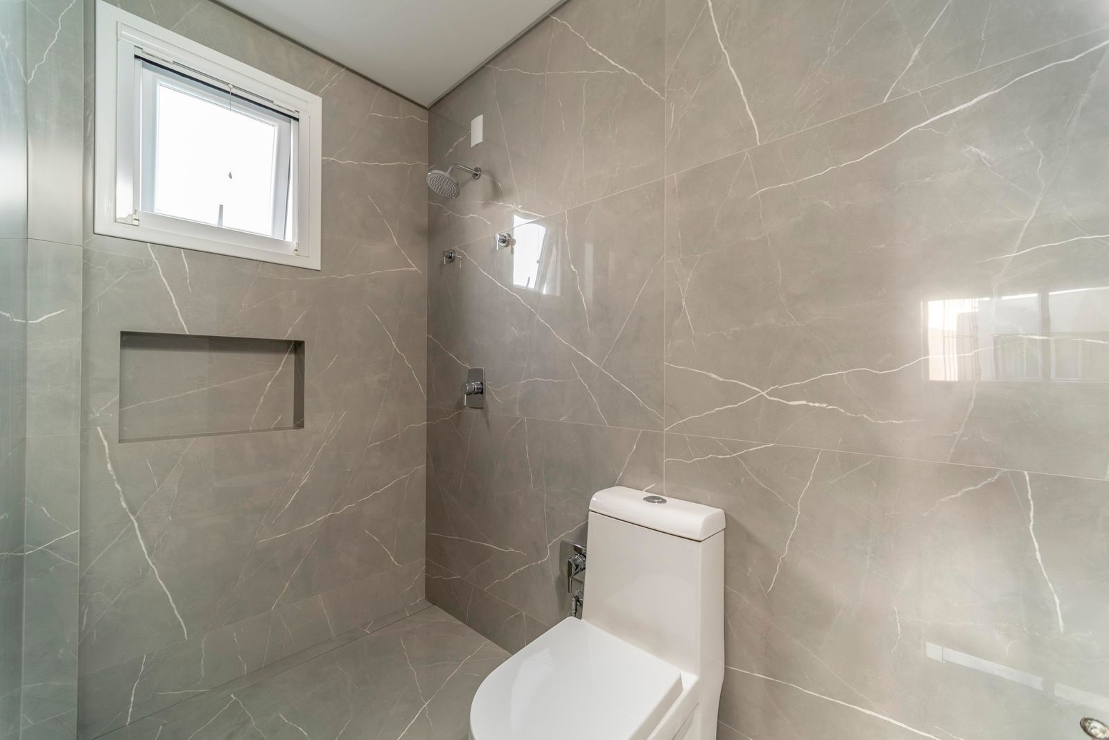 6d71b86a-807b-4af1-ac5e-92f6b91116e2