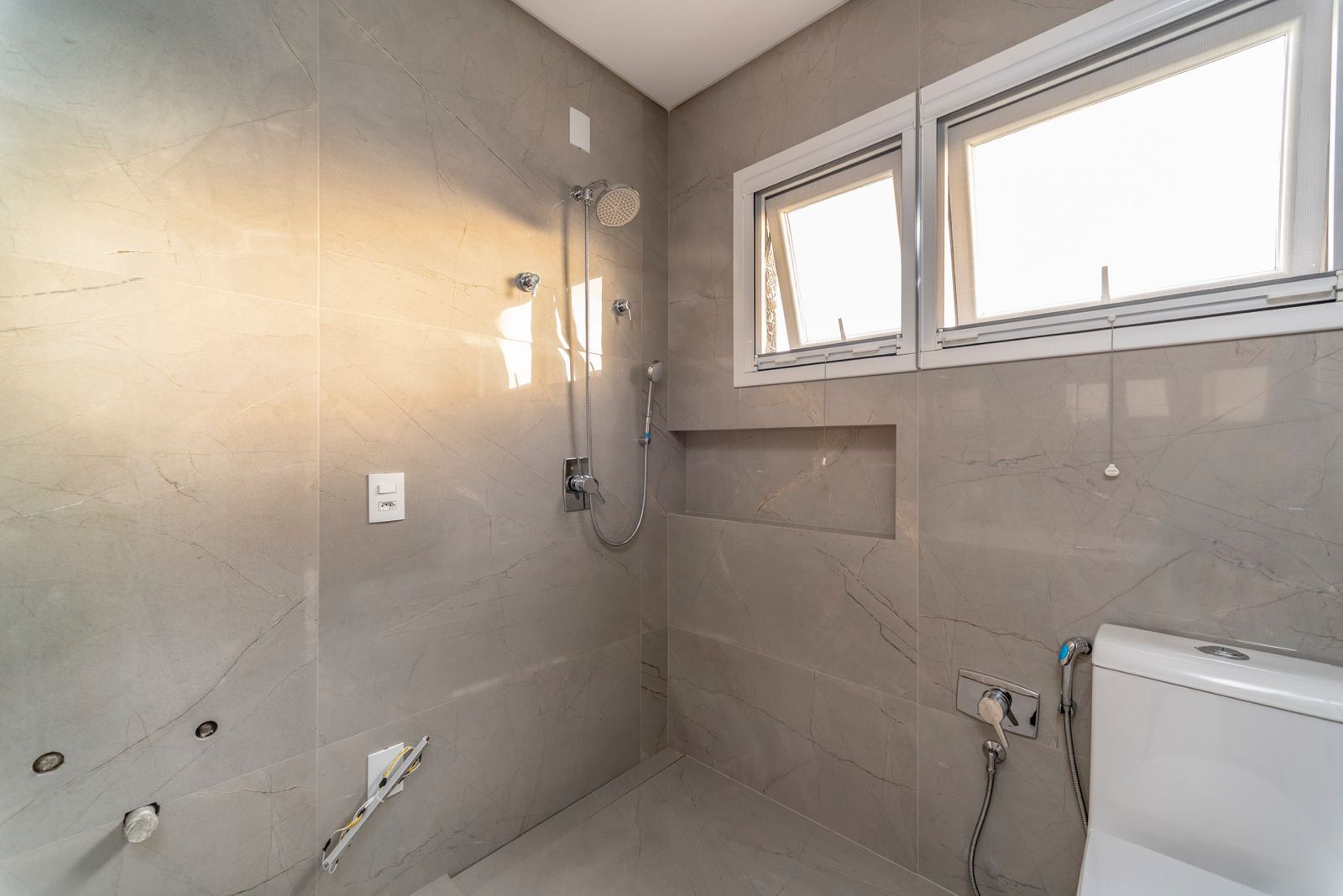 733057aa-e4cb-4e7e-b308-58df84345a11