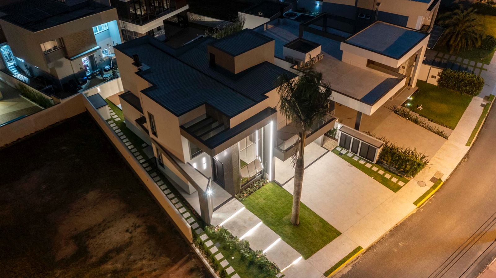 8c646097-cc7b-4e1d-81cd-9636f9265e9f