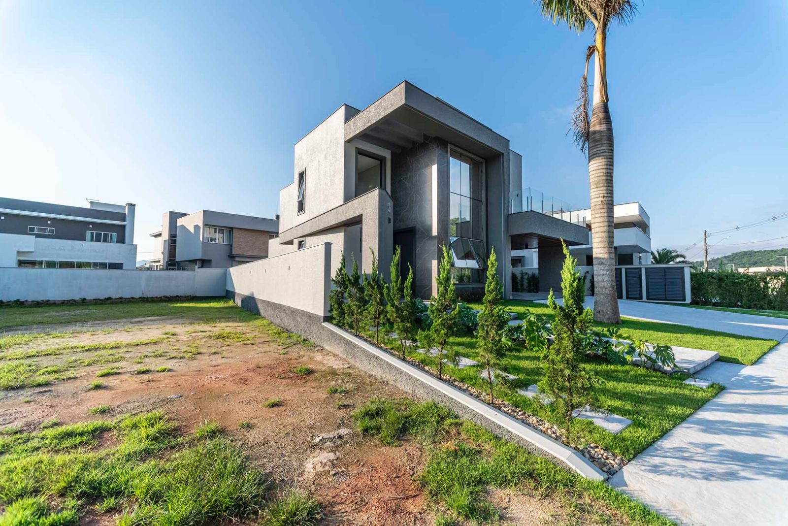 8fe96fff-6c2a-4e55-8c64-f5c078cbb6f2